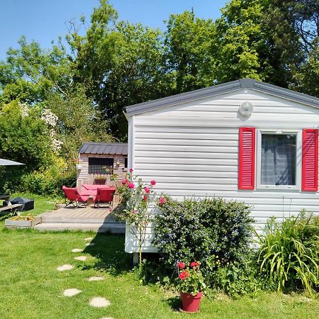 Mobil-Home Coin De Paradis En Cote D'Opale Sur Terrain Prive Et Sa Caravane Hermelinghen Екстер'єр фото